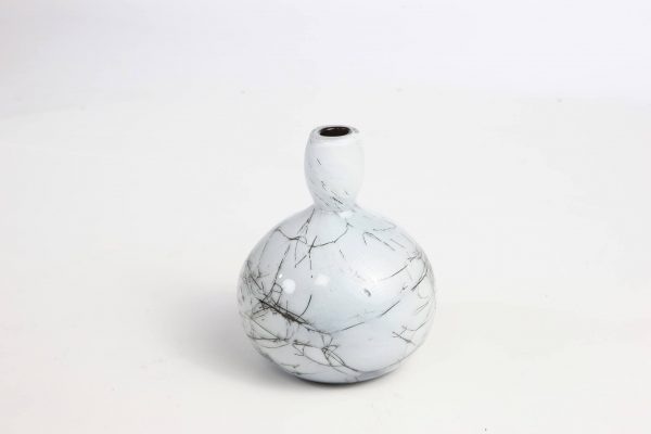 Basalt Glass White - Image 5