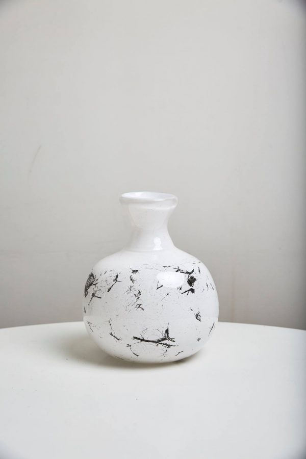 Basalt Glass White - Image 7