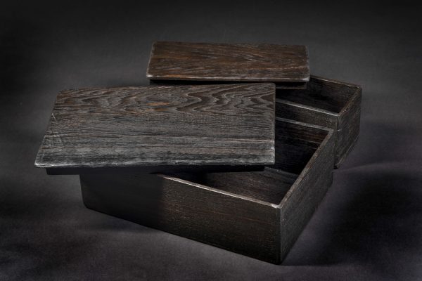 Bog oak three glass box - Image 2