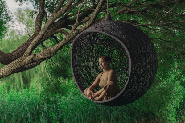 Manu Nest Swing Chair