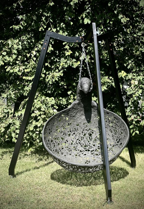 Three foot metal stand - Image 4